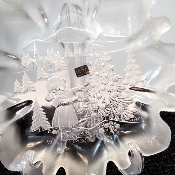NWT Mikasa Christmas Story serving platter 13.5" - Picture 2 of 5